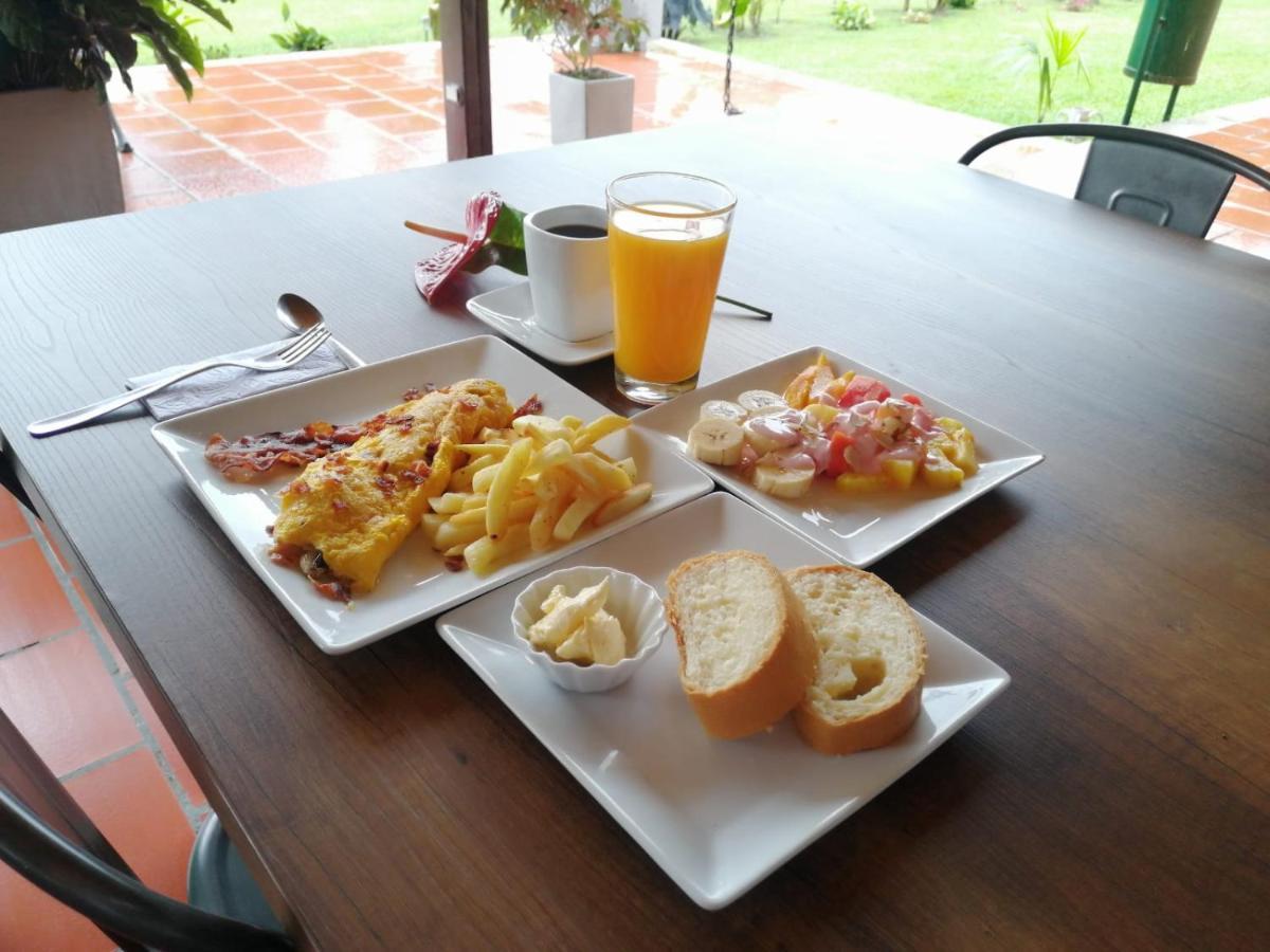 Praga Hotel Campestre Armenia  Εξωτερικό φωτογραφία