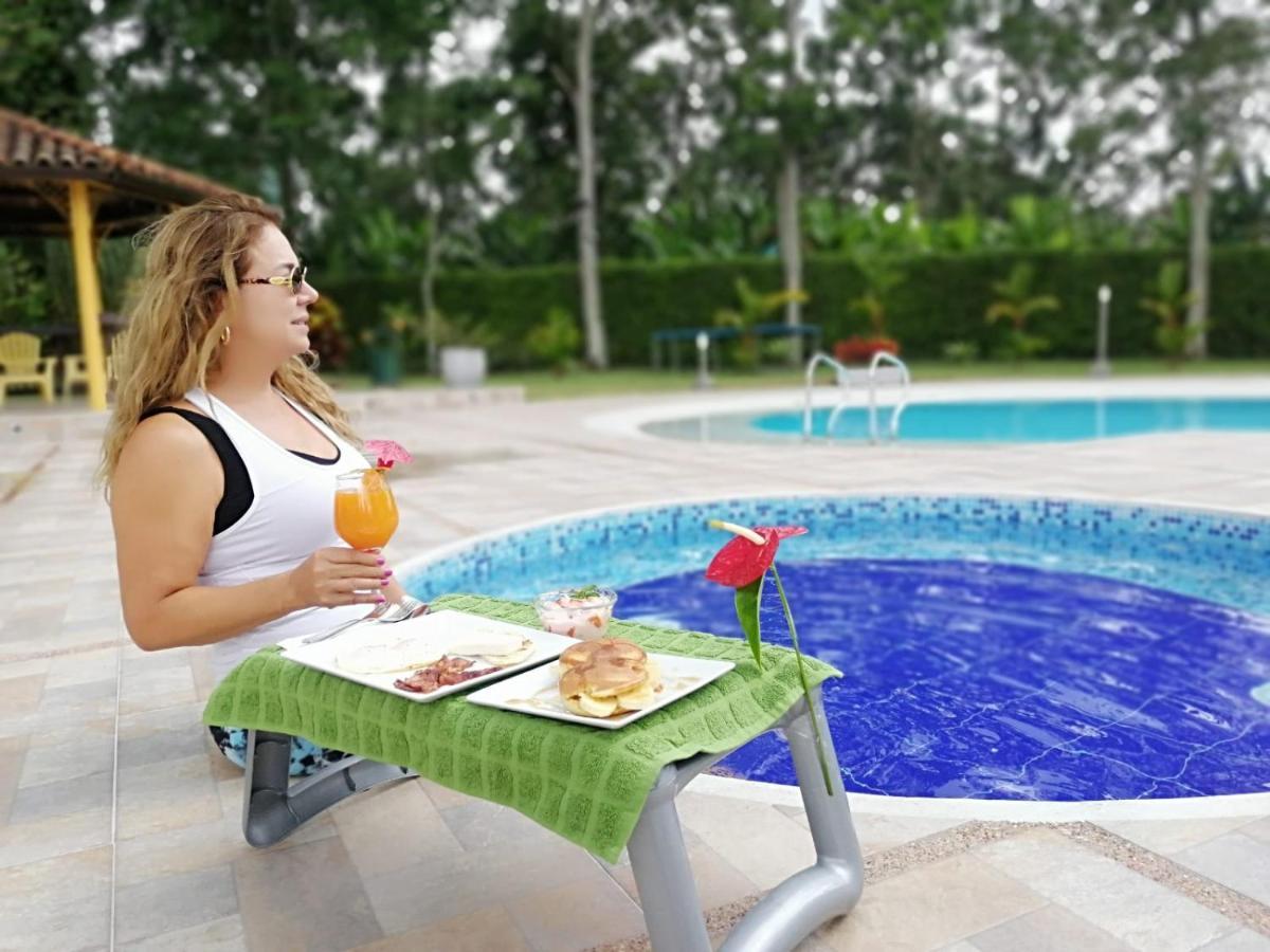 Praga Hotel Campestre Armenia  Εξωτερικό φωτογραφία