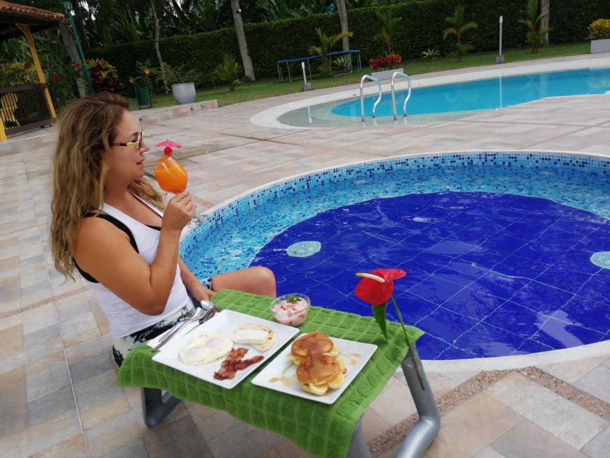 Praga Hotel Campestre Armenia  Εξωτερικό φωτογραφία